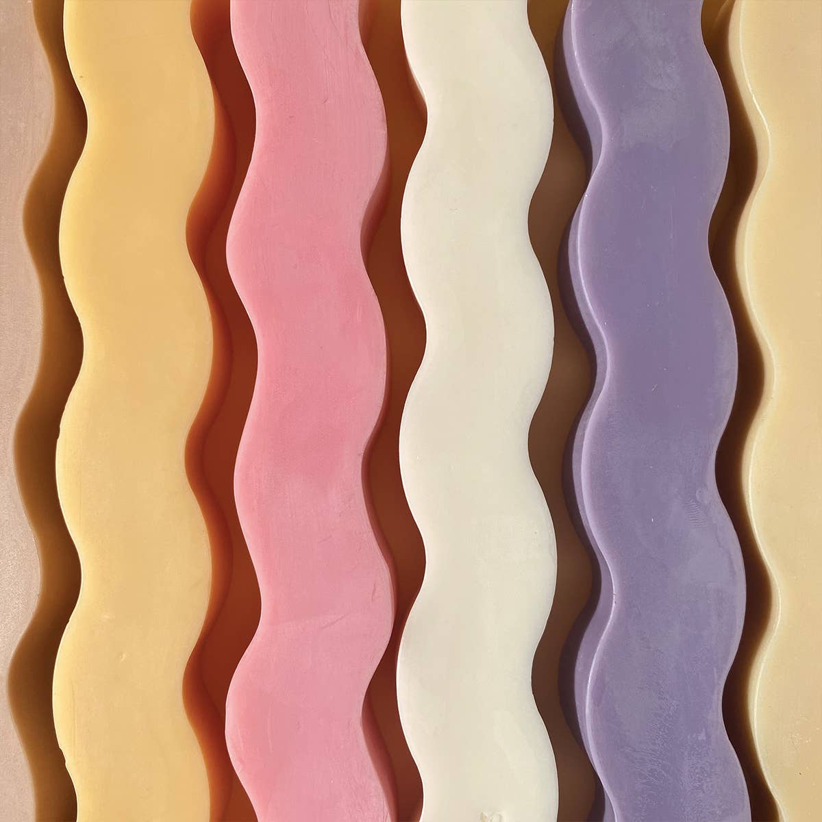 Wavy Pillar Candle - Honey